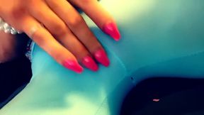She destroyed her camel toe with red nails and fingers