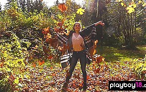 Acrobatic all natural brunette babe Alexandra Belle stripping in the woods