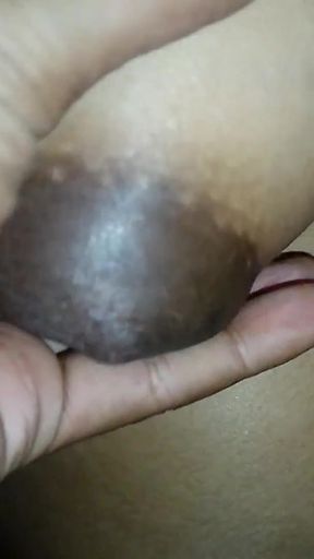 Showing Desi Bhabhi Boobs and pussy, and creampie her Pussy   Clip 1