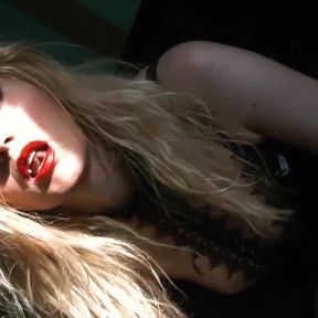 Vampire &#039;s date