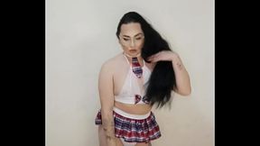 MorenaLovateli sensualizando no pau do saymon