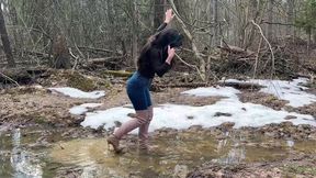 Casadei Blade over the knee boots waterproof test, casadei boots in mud, wet casadei boots, high heels in mud, boots in mud, wetting boots