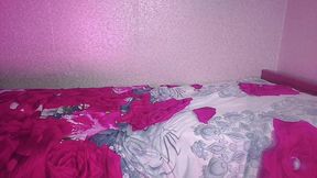 Come Closer, I Dont Bite... Hard