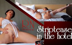 Regina noir flexible lady in nylon and satin lingerie hot bitch in a maid costume hotel maid