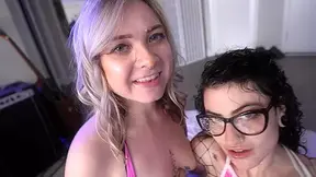 CUTIE PISS DRINKING BEST FRIENDS AND CUM EATERS - PissVids