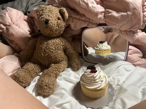 4k-BEST  FOOD PORN EVER- MY KINKY STEP SISTER MASTURBATES WITH CREAMY CAKE- HOMAMADE SAUDI CREAMPIE -AMATEUR ARABIAN SNOWWHITE-