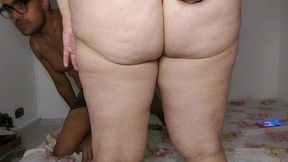 vivi guedez - slut gives a great blowjob.