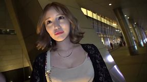 part1 【Hカップ美乳 ツヤツヤ美尻】MOMOちゃんガールズバーで働く百戦錬磨の美巨乳ガバマン嬢とAV男優がエロテク満載の頂上決戦！凡人とのHじゃ味わえなかったエクスタシーで潮吹きしまくり&amp_射精させまくりの相互絶頂SEX！