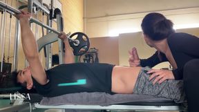Cumshot in the Face in the Gym
