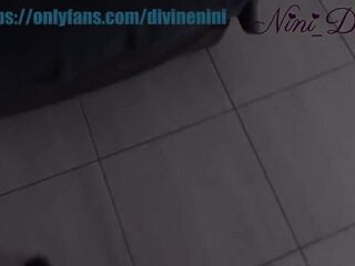 Stepmom's Massive Natural Booty Ripped Leggings Destroyed in Doggy Style
