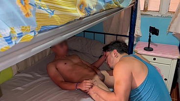 Por fin pude ver desnudo a mi amigo del gym y hasta le chupe su verga y su culo