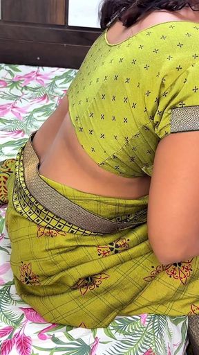 Komal Called a Boy for Head Massage and Took Out His Penis and Started Sucking It