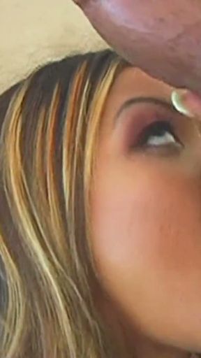 Grosser Schwanz, kleine Muschi   Clip 1