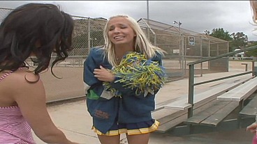 Pillowgirls - Two blonde cheerleaders stepdaughters get fucked in double penetration with dildos by their stepmother