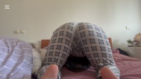Rotten Farts in Tight Pijama Pants