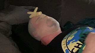 Latex glove mask and dildo sucking in my second breathplay experience - 26x7m