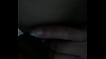 Segunda parte de mi amiguita mandando video masturbandose