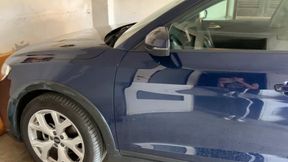 bouncing car with audi a1