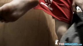 ”Horny Wiley needs wank his hard twink prick while showing off his hot feet”