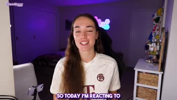 Cheekymz Reacts to Her Own Teen (18+) Porn Scenes