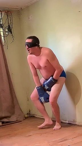 Silver Daddy Boxer VS Jobber.mp4