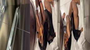 sucking a strangers dick in an elevator at a hotel