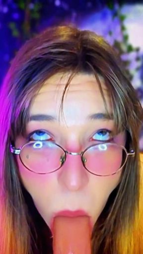 MILF Trans Girl Give the Best Blowjob