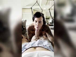 Bobbii Rose and Brooklyn Roberts in Rise & Shine