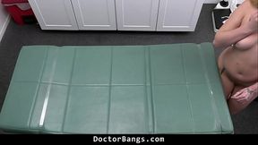 Patient's Vaginal Dryness Gets Treated with a Big Dick in the Exam Room - Doctorbangs
