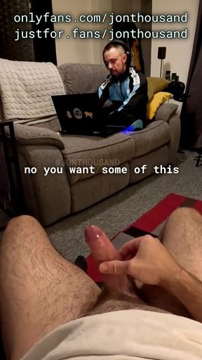 Str8 roommate piss-marking territory
