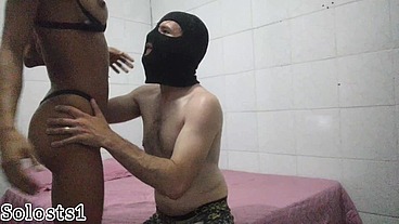 Ativo me fode sem para com força