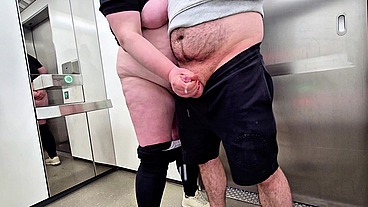 Sex with a complete stranger in a public toilet – a risky decision that paid off