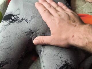 Wow, the stepbrother dared to touch her snatch! Step-sister has such a gorgeous vagina and follows the contour of her snatch in her leggings