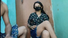 Desi Collage girl ki viral video with hey friend, pura pani pila diya