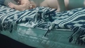 ITLE: Quit�ndole su vestido mientras le hago masajes