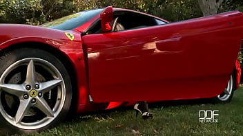 Foot frenzy on a Ferrari!