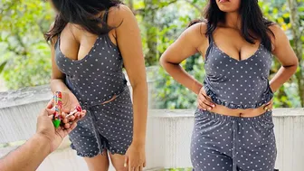 එහා ගෙදර කෑල්ල(රවට්ටලා ගැහුවා)Sri lankan StepSis Sex Story game Play she want to s...