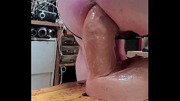 I ride 5 different huge hankeys dildo
