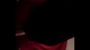 Chupando pau trans usando m&aacute_scara.