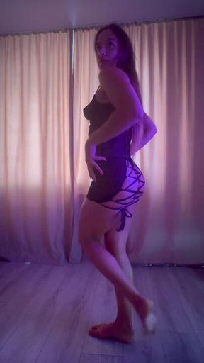 Watch and enjoy your goddess striptease dancing and fucking her pussy