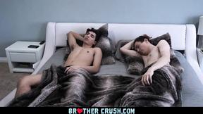 ”Brother Crush - Fucking My Step Brother In The Shower”