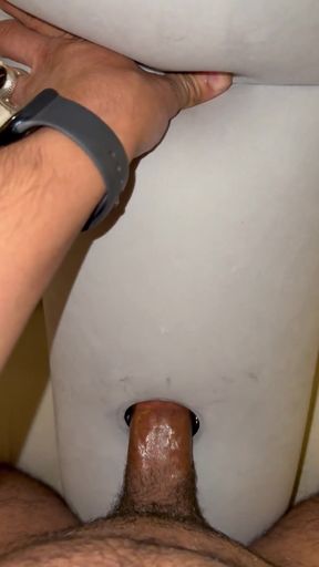 A young Saudi man masturbates   Clip 1