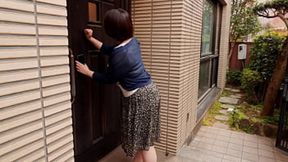 Ravishing Akai Neighbor: Begging For An Unexpected Encounter