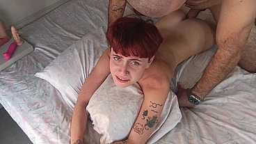 Hlohan - Non-binary woman receives a large penis in her ass and moans loudly with lust.