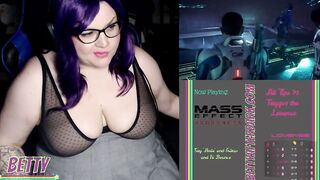 Chat Makes BBW Gamer Women Cum while She Plays Tape Games