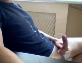 Pissing Cum Like a Pro