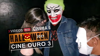 Cristina Almeida engolindo porra de estranhos. Especial de halloween 2021 no cine ouro | Cinema 6
