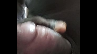 Meu pau de metro cheiro de tes&atilde_o e super gostoso