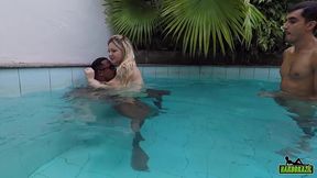 gozando dentro debaixo da agua - rafaella denardin - nego catra - big bambu