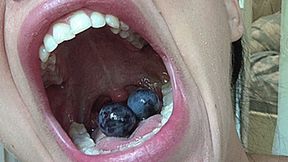 swallow grapes m